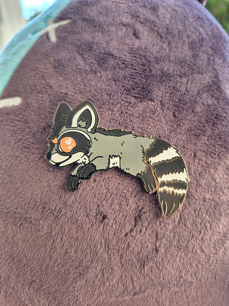 Raccoon enamel pin