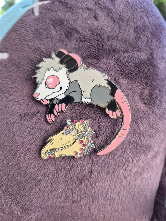 Possum enamel pin