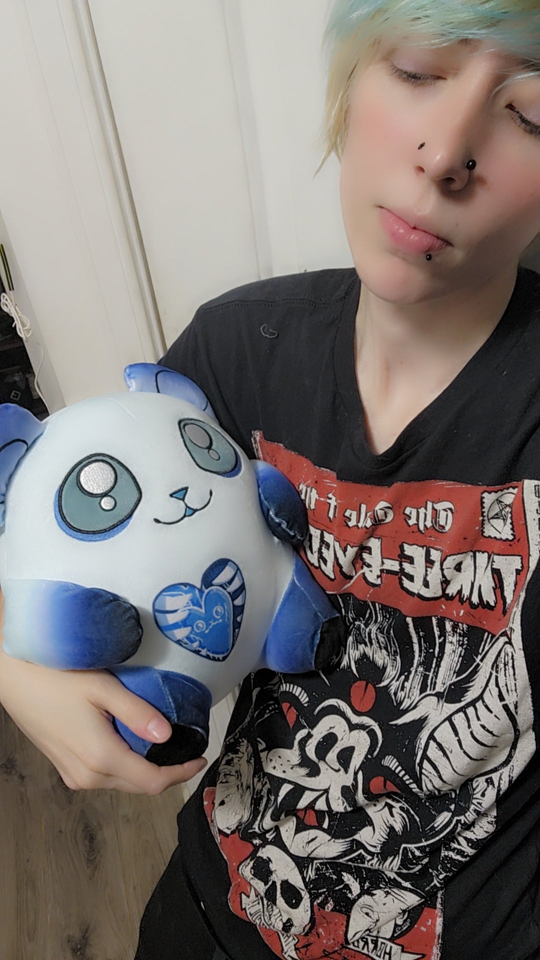 Gore Gummii Bear ~ FrostBite
